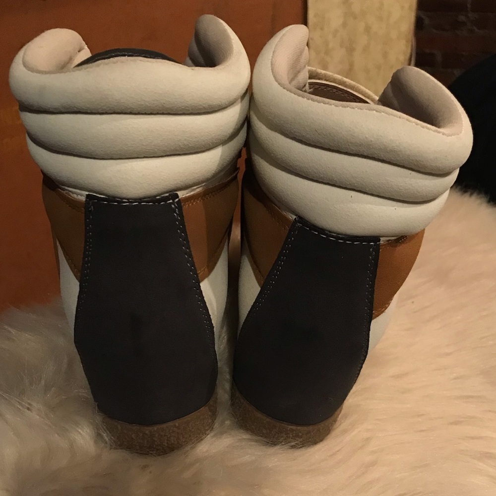 Sneaker Shoes